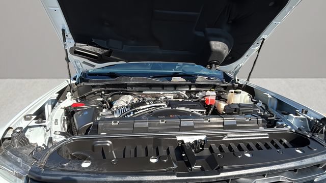 Used 2025 Chevrolet Silverado 2500 LT w/ Convenience Package RWD image 32
