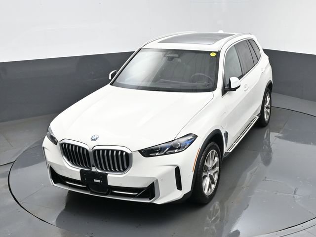 Used 2024 BMW X5 xDrive50e image 27