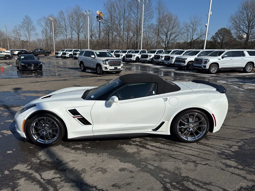 Used 2017 Chevrolet Corvette Grand Sport image 2