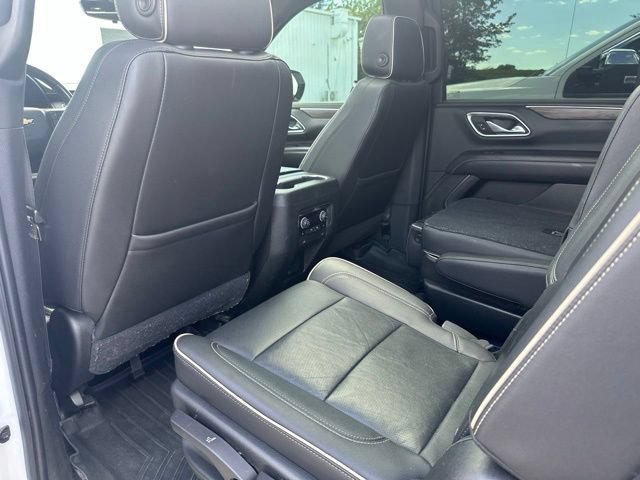 Used 2021 Chevrolet Suburban Premier w/ Premium Package AWD/4WD image 51