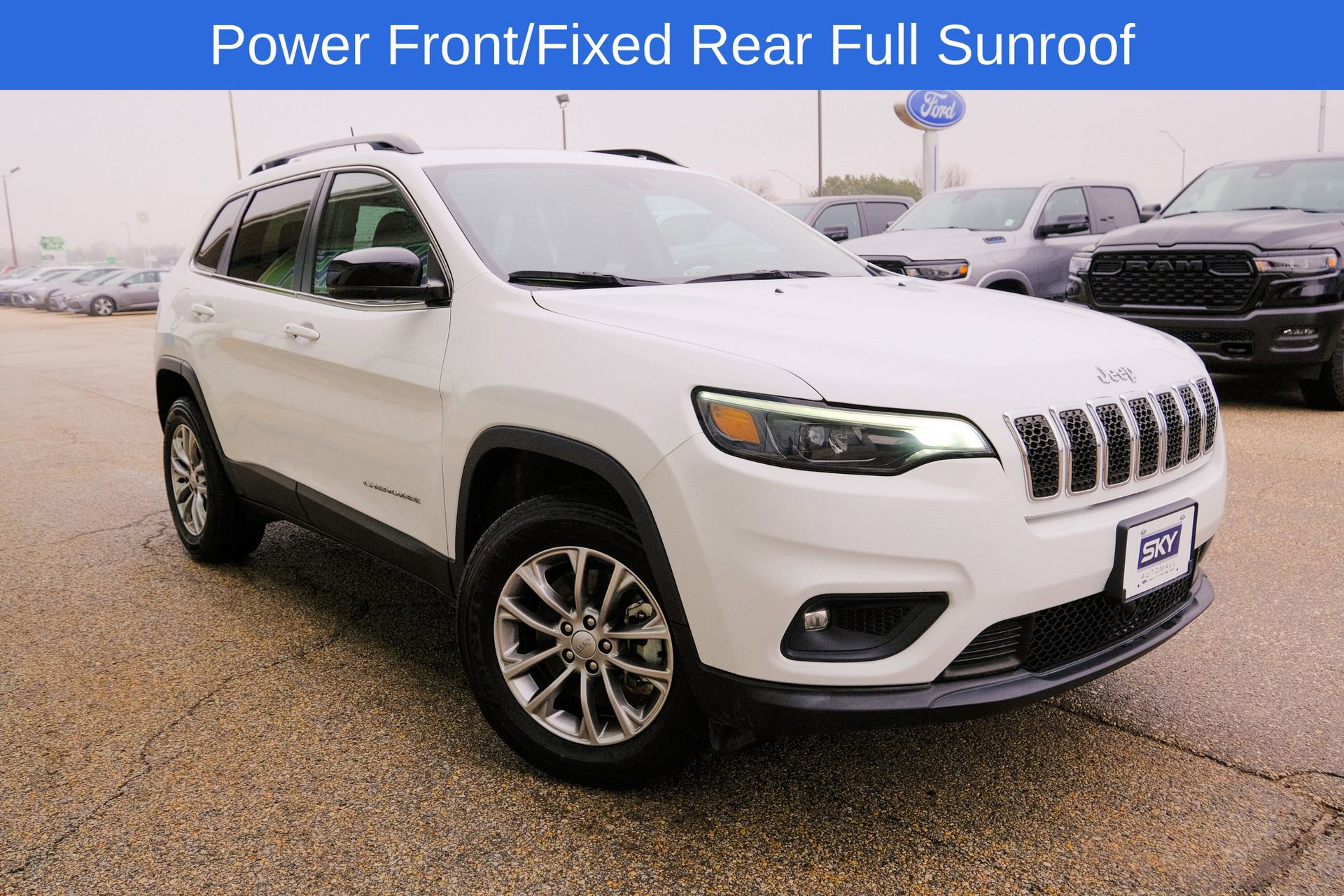 Used 2022 Jeep Cherokee Latitude Lux w/ Sun & Sound Group image 12