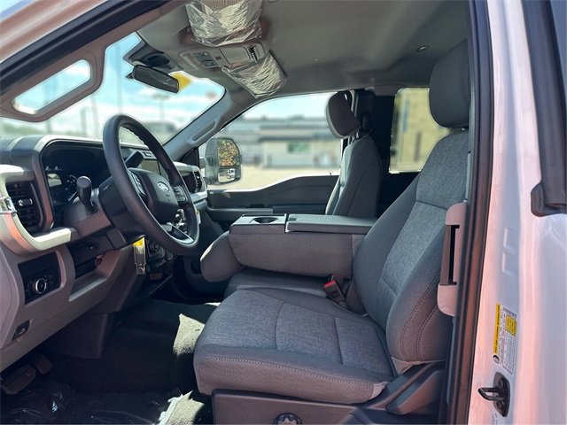 New 2026 Ford F350 XL image 9
