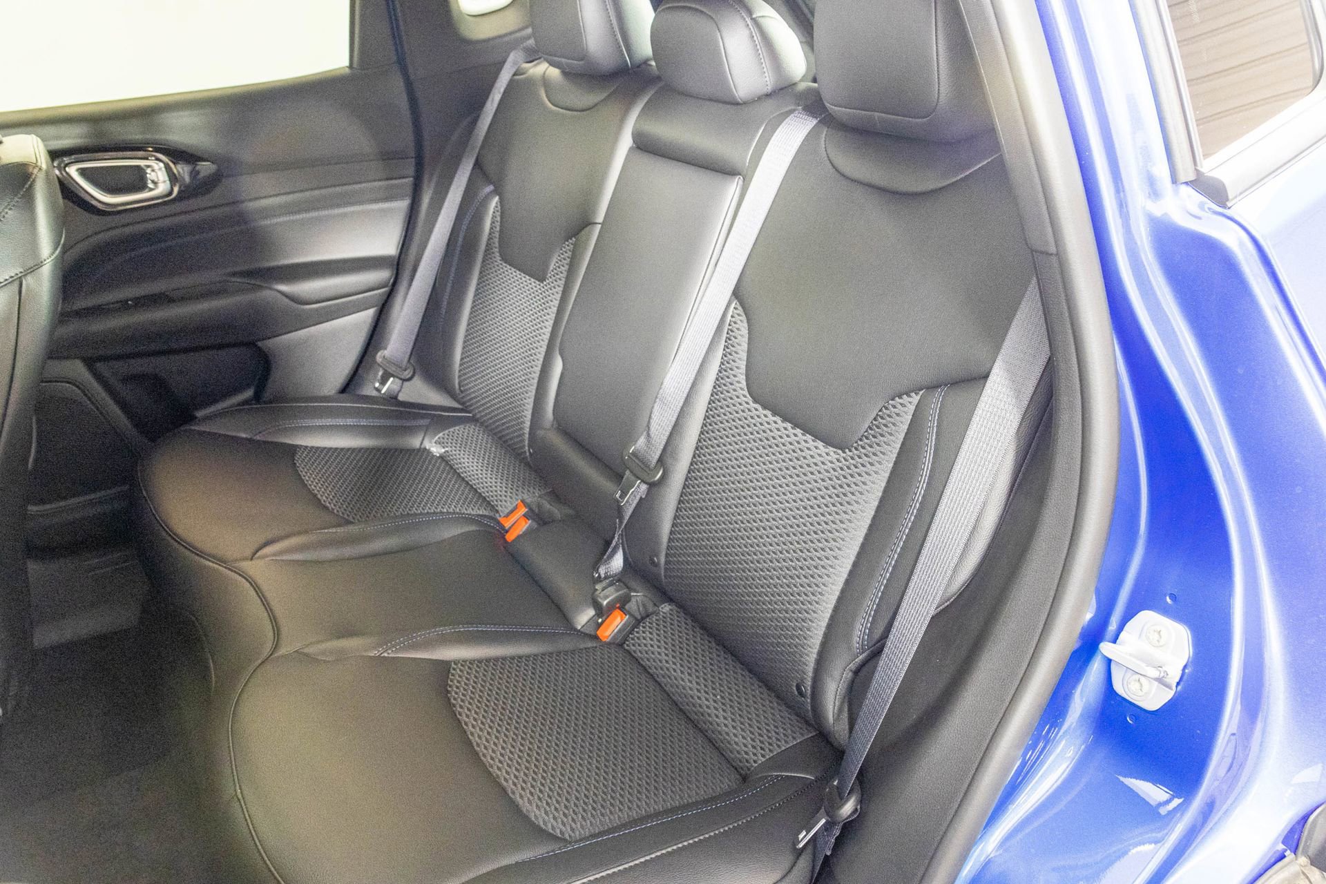 New 2026 Jeep Compass Latitude image 36