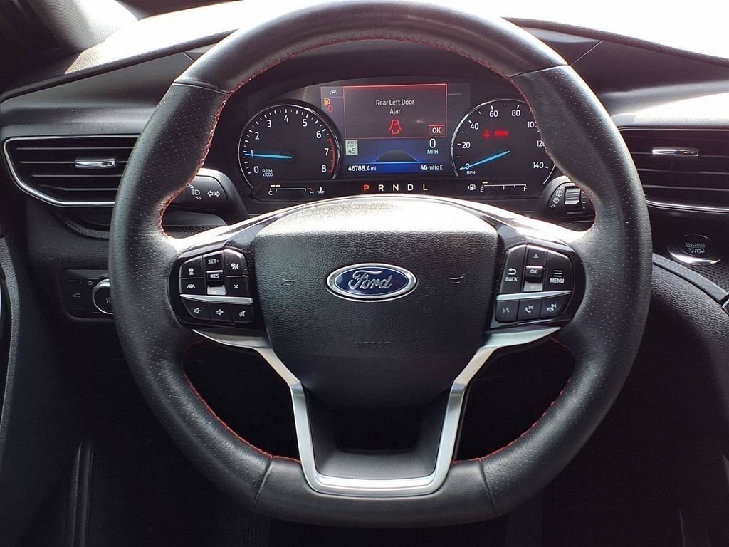Used 2022 Ford Explorer ST-Line w/ Class IV Trailer Tow Package RWD image 21