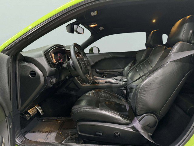 Used 2015 Dodge Challenger SRT Hellcat image 22