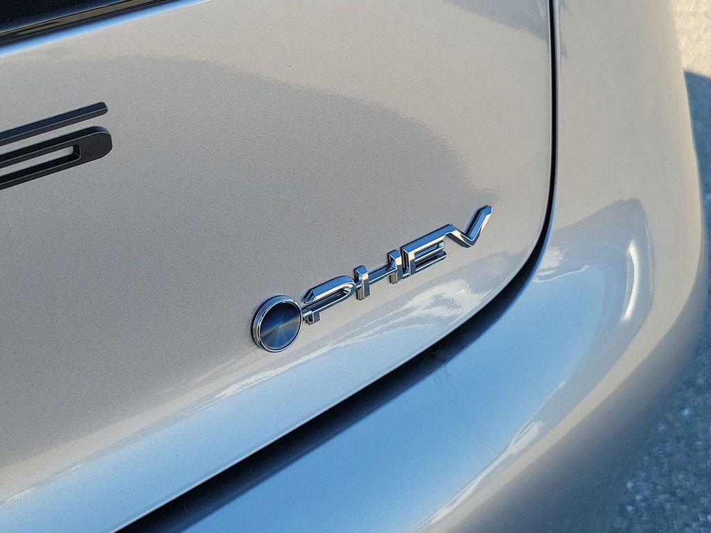 New 2026 Toyota Prius Plug-In Hybrid image 39