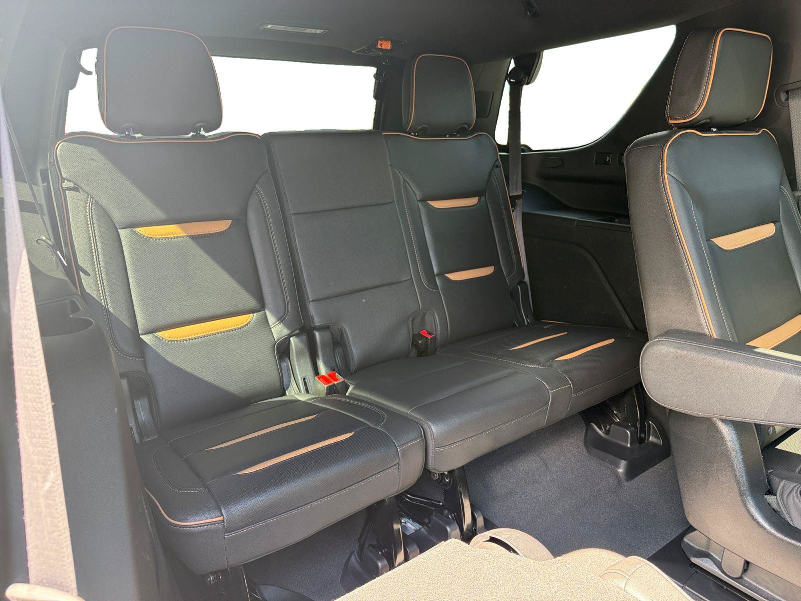Used 2023 GMC Yukon AT4 w/ AT4 Premium Plus Package AWD/4WD image 27