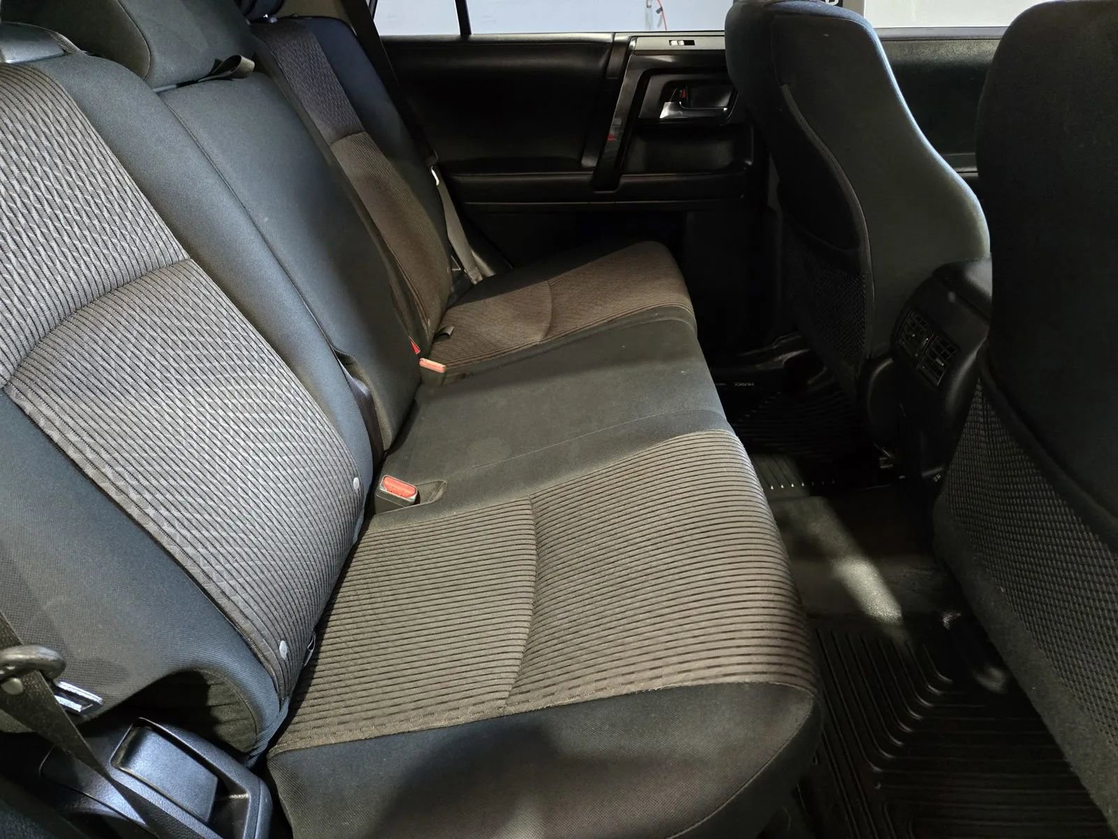 Used 2021 Toyota 4Runner TRD Off-Road AWD/4WD image 9
