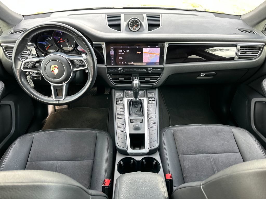 Used 2021 Porsche Macan image 13