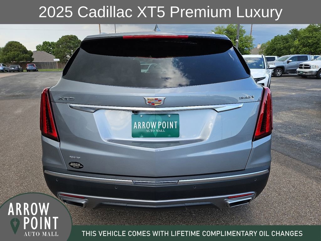 Used 2025 Cadillac XT5 Premium Luxury AWD/4WD image 10