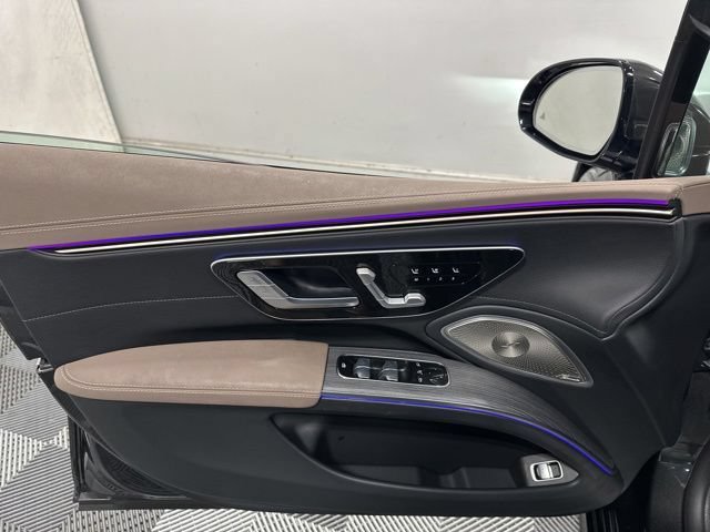 Certified 2023 Mercedes-Benz EQS 580 4MATIC Sedan image 13
