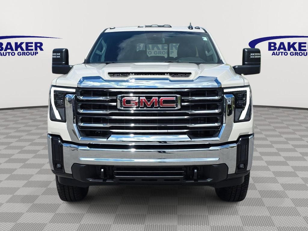 New 2026 GMC Sierra 2500 SLE AWD/4WD image 2