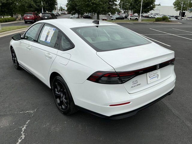 Used 2025 Honda Accord SE image 7