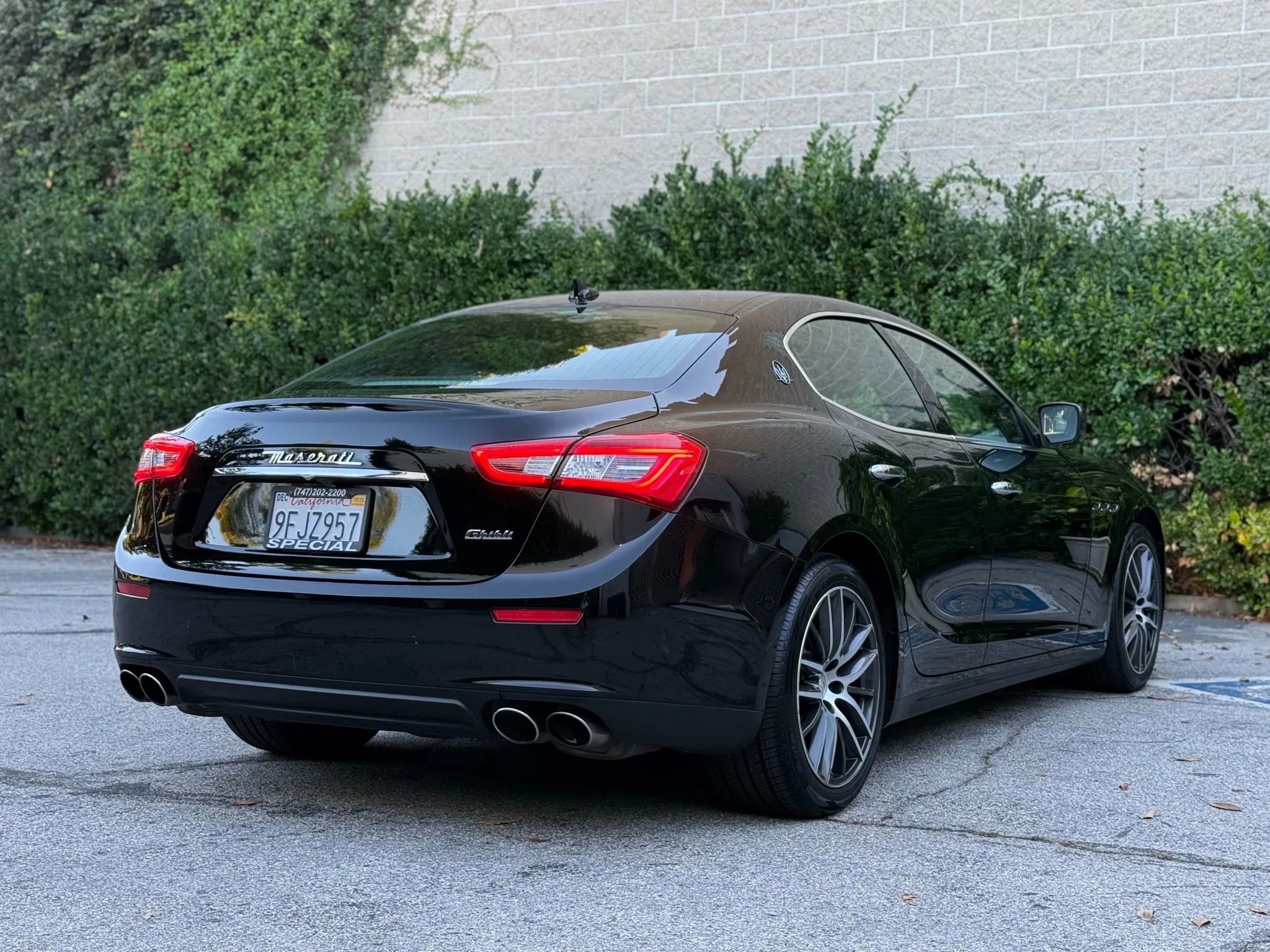 Used 2016 Maserati Ghibli image 5