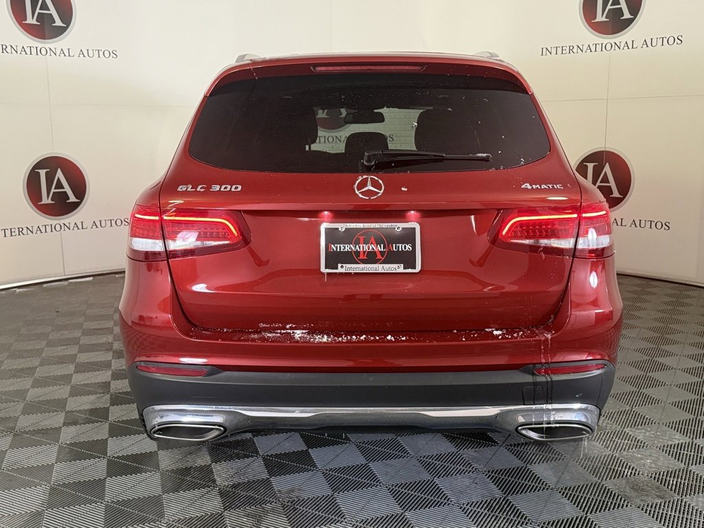 Used 2017 Mercedes-Benz GLC 300 4MATIC image 7