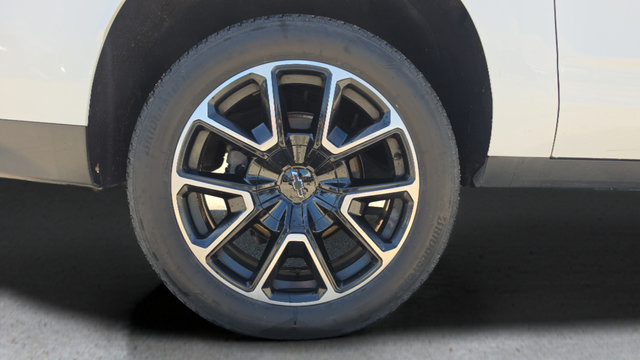 Used 2021 Chevrolet Suburban RST AWD/4WD image 48