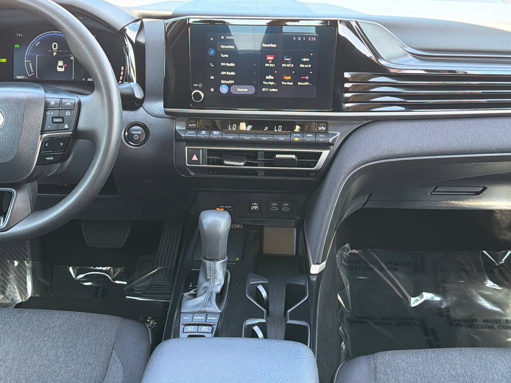 Used 2026 Toyota Camry LE FWD image 15