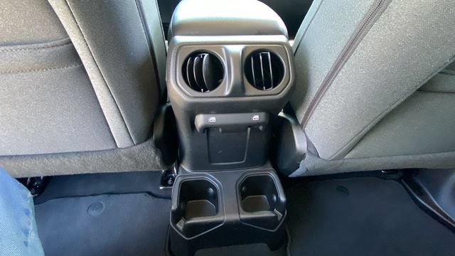 Used 2025 Jeep Wrangler Unlimited Sport AWD/4WD image 14