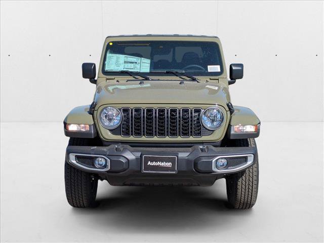 New 2025 Jeep Gladiator Sport AWD/4WD image 6