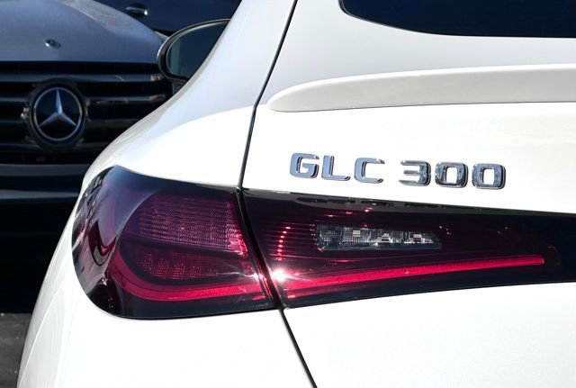 New 2026 Mercedes-Benz GLC 300 4MATIC image 10