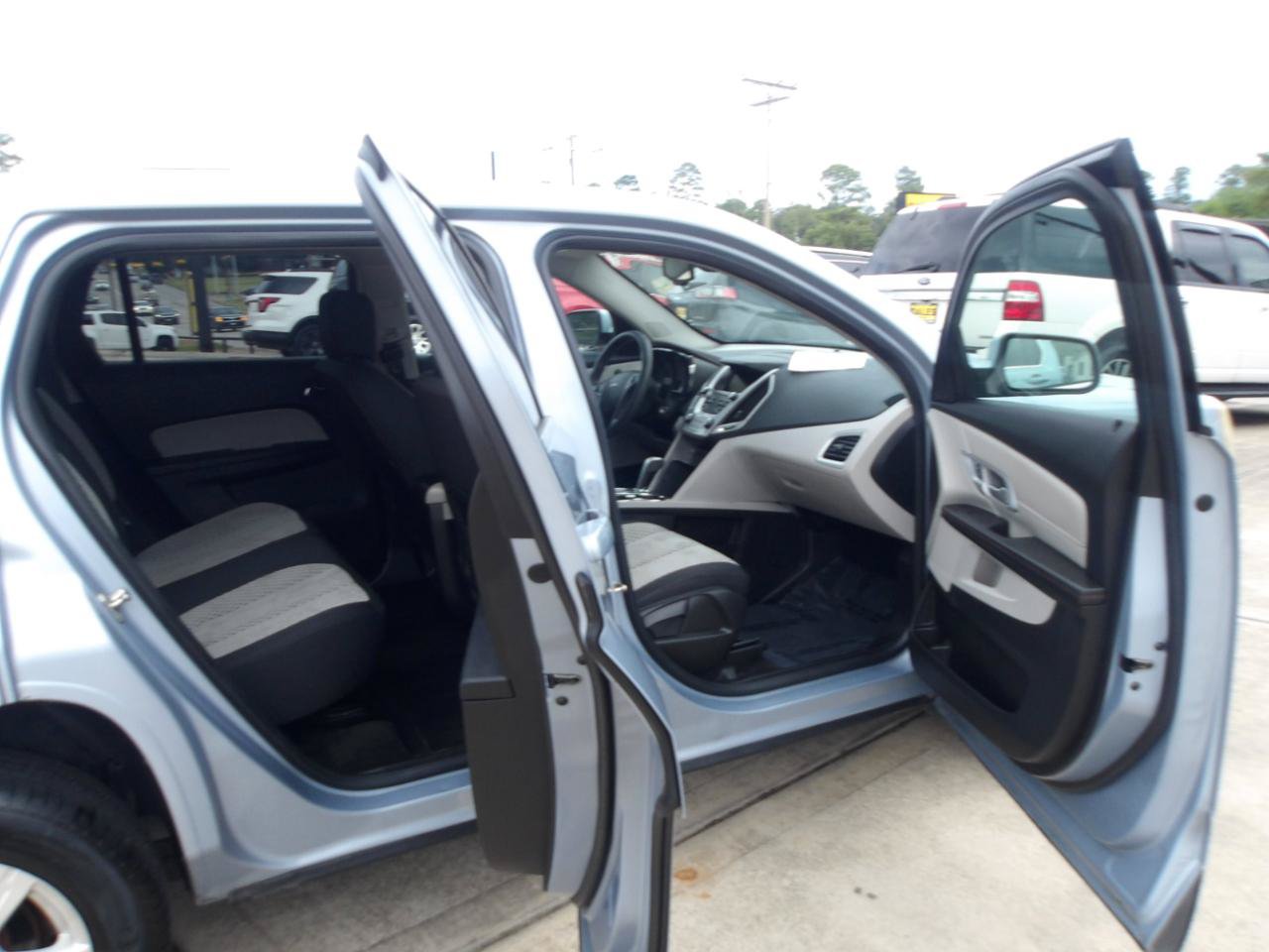 Used 2015 GMC Terrain SLE FWD image 6