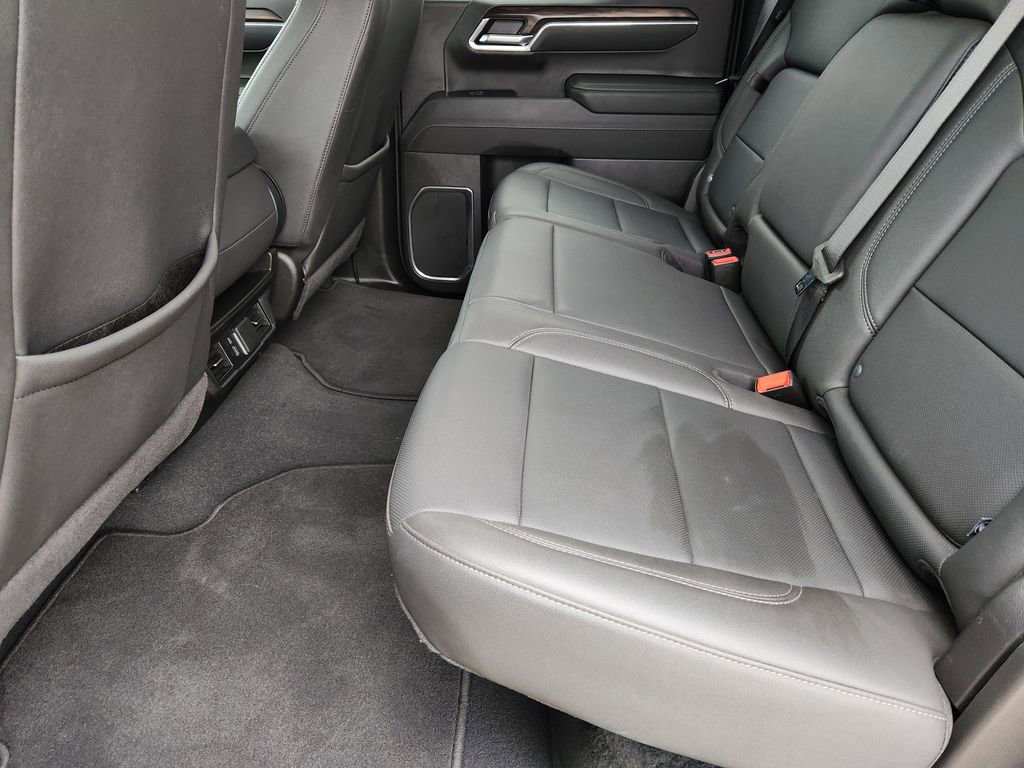 Used 2025 GMC Sierra 1500 SLT image 37