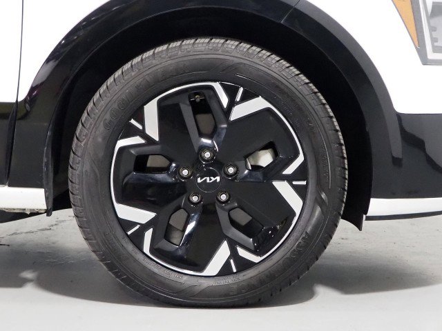 Used 2023 Kia Niro Wind image 44