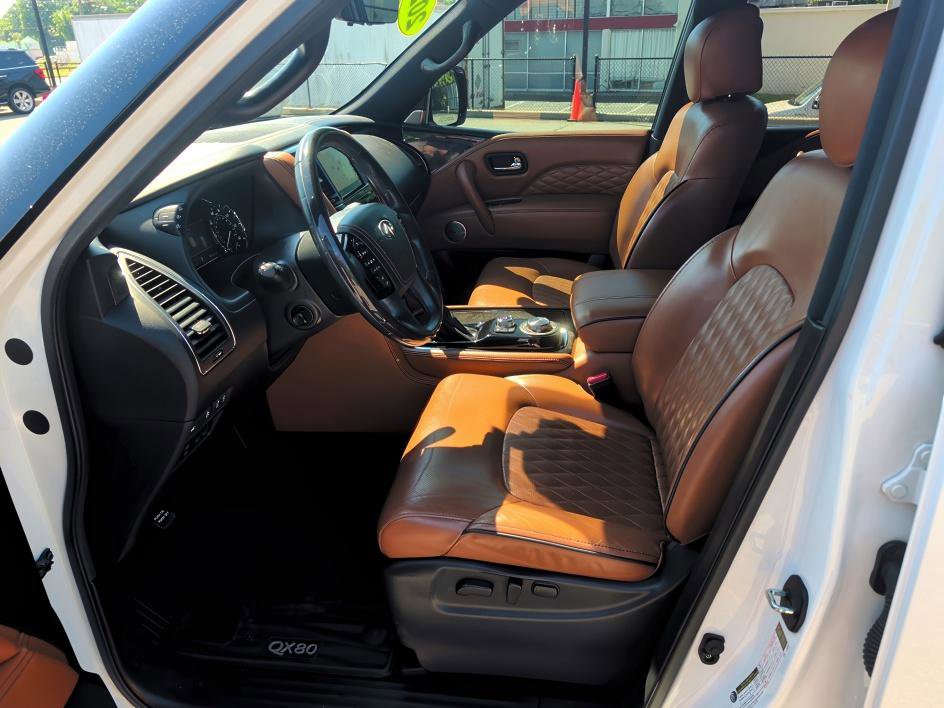 Used 2021 INFINITI QX80 Sensory w/ All-Season Package AWD/4WD image 8