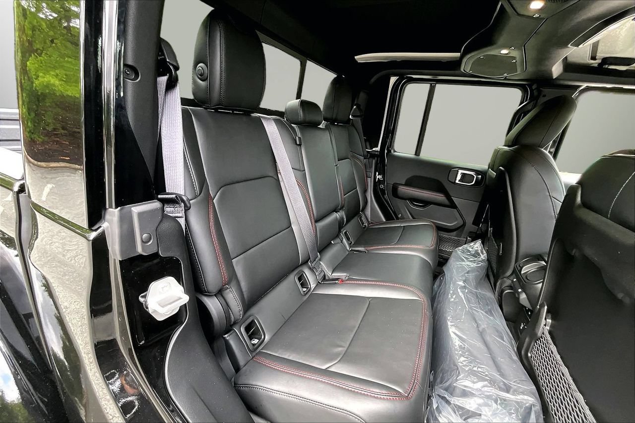 New 2026 Jeep Gladiator Rubicon AWD/4WD image 19
