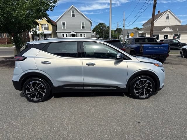 Used 2022 Chevrolet Bolt EUV Premier FWD image 5