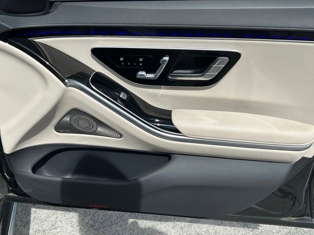 Used 2023 Mercedes-Benz S 500 S 500 image 33