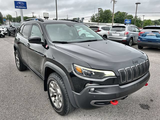 Used 2023 Jeep Cherokee Trailhawk w/ Trailer Tow Group AWD/4WD image 11