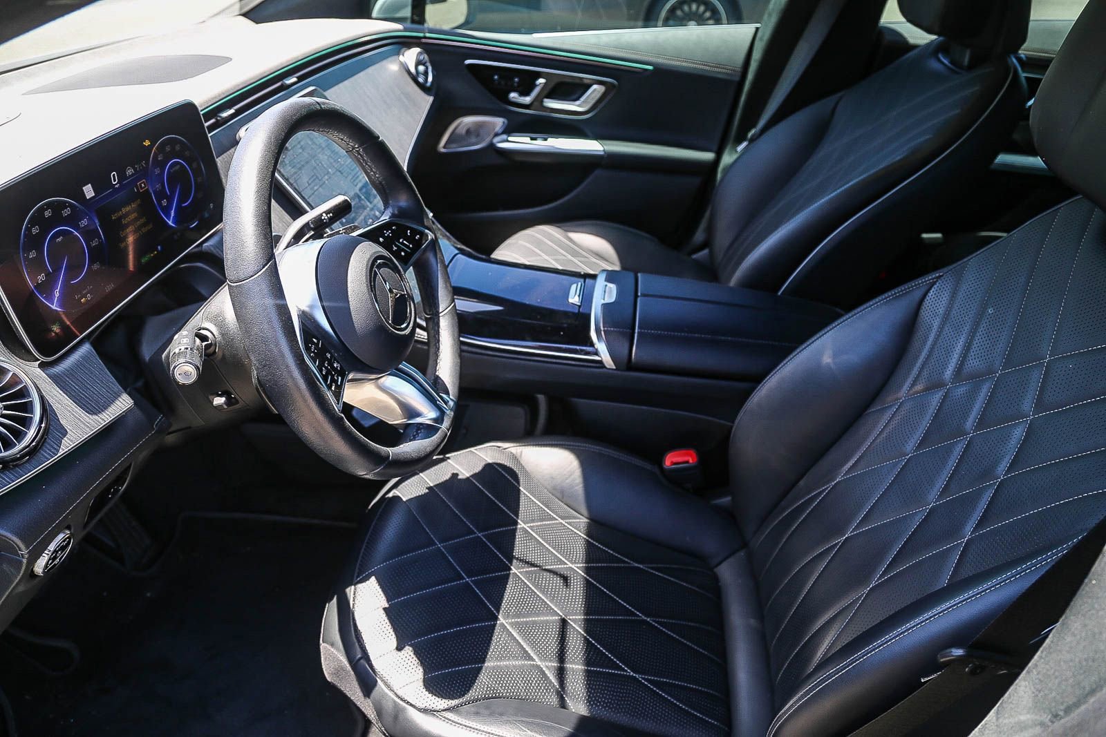 Used 2023 Mercedes-Benz EQE 500 4MATIC Sedan image 5