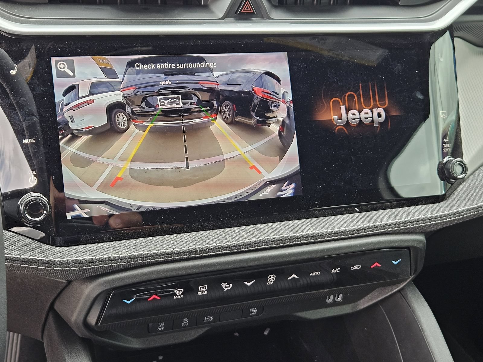 New 2026 Jeep Cherokee Laredo AWD/4WD image 19