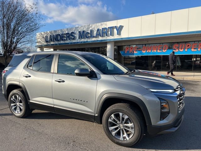 Used 2026 Chevrolet Equinox LT image 1