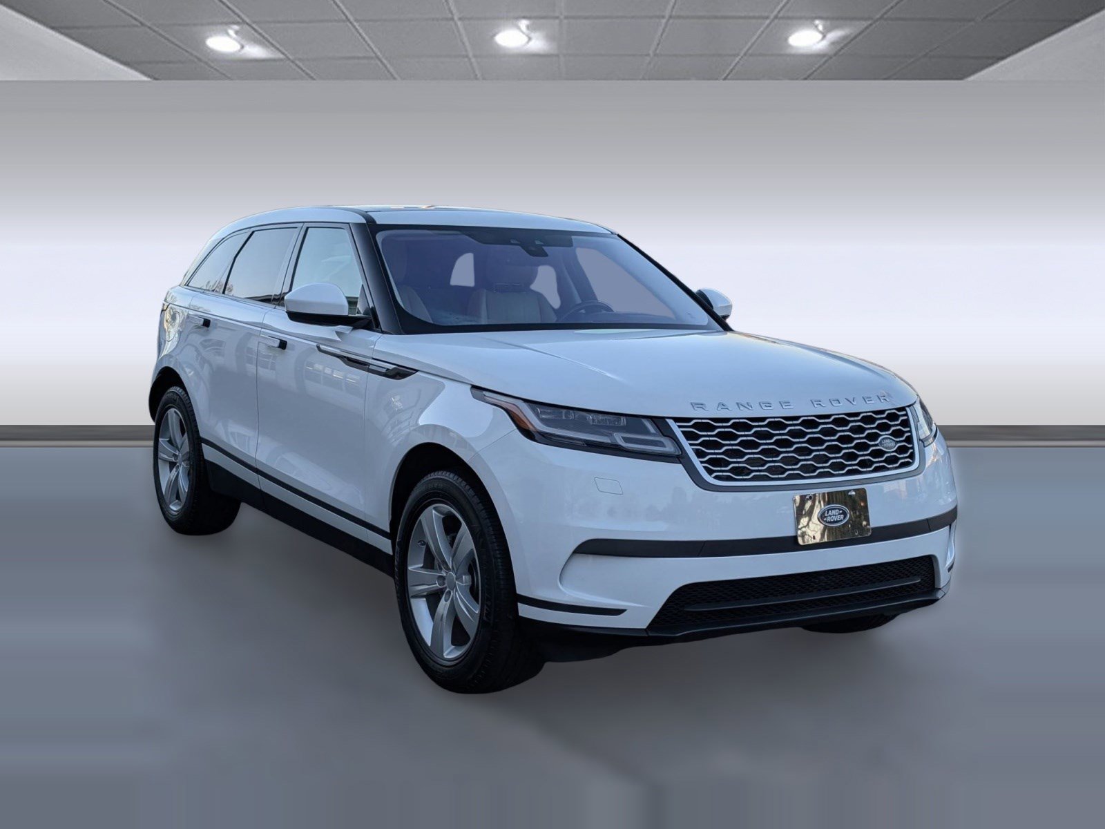Used 2018 Land Rover Range Rover Velar S image 7