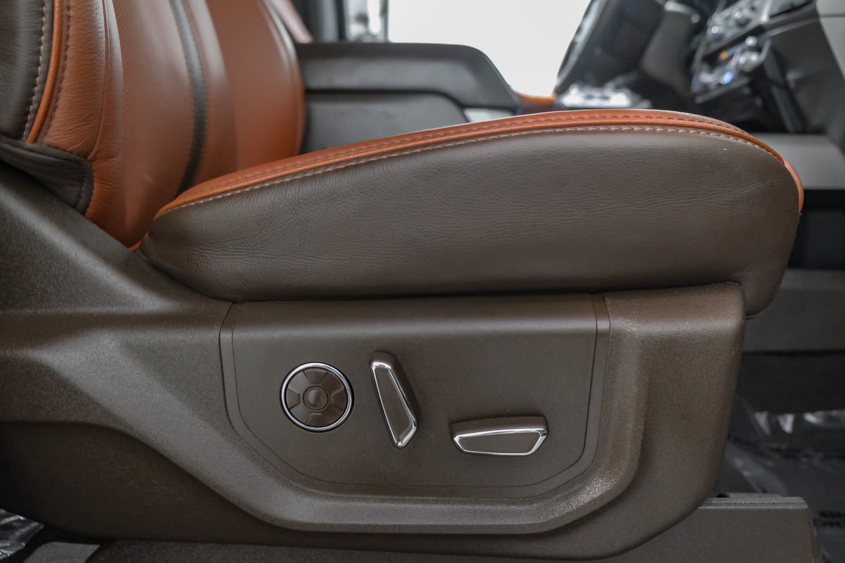 Used 2022 Ford F250 King Ranch w/ King Ranch Ultimate Package AWD/4WD image 34