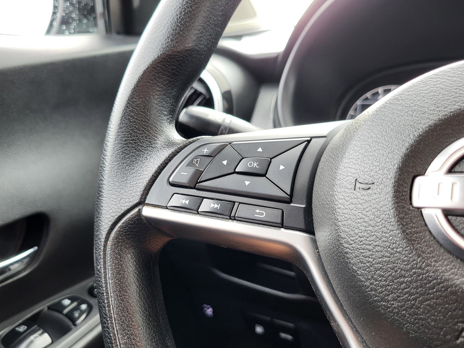 Used 2022 Nissan Kicks SV w/ Interior Electronics Package image 22