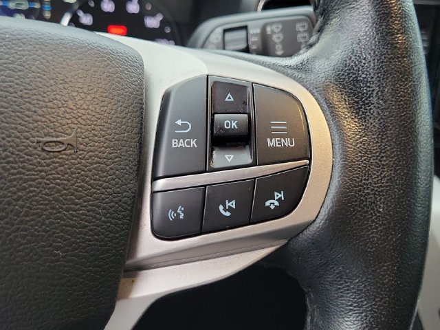 Used 2022 Ford Explorer XLT w/ Equipment Group 202A RWD image 17