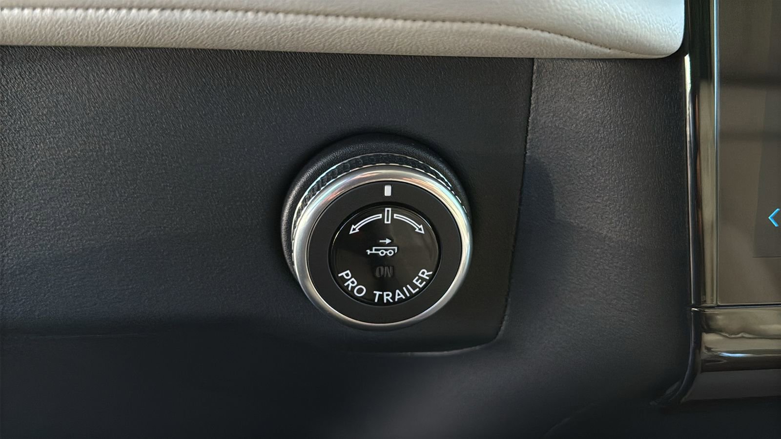 New 2025 Lincoln Navigator L Reserve image 24