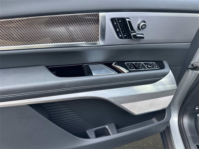 New 2026 Cadillac Vistiq Sport image 18