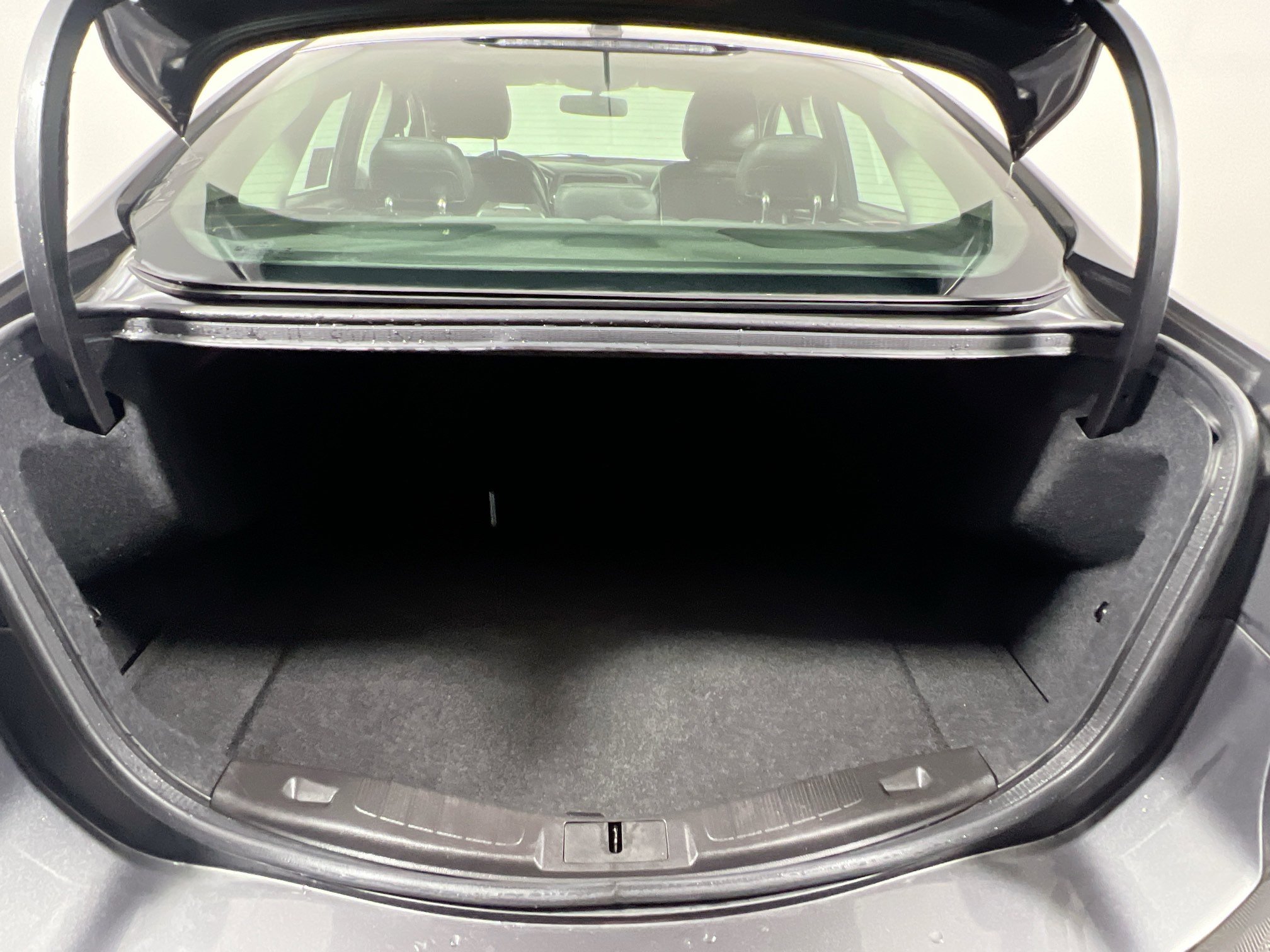 Used 2016 Ford Fusion Titanium FWD image 34