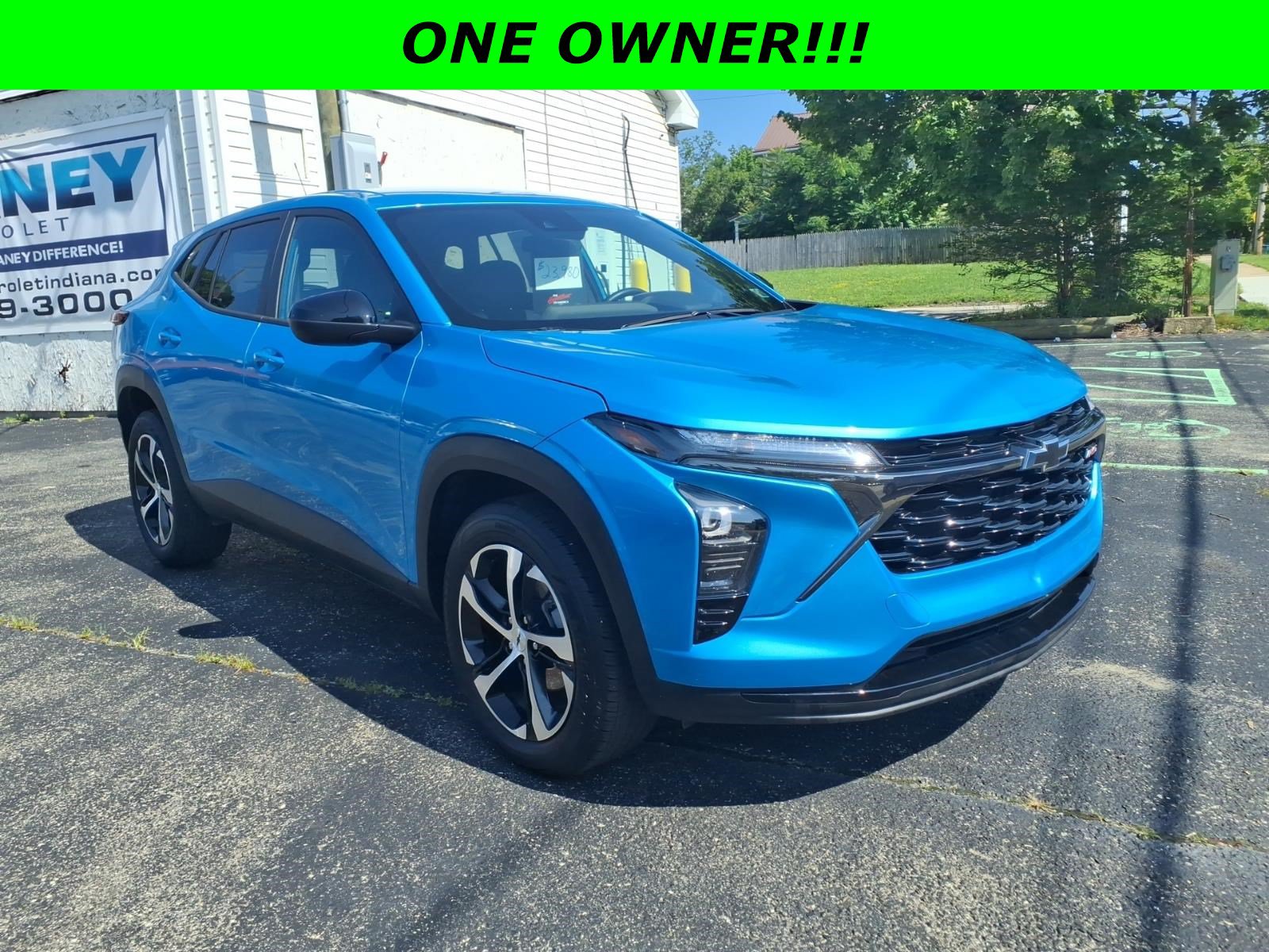 Certified 2025 Chevrolet Trax RS