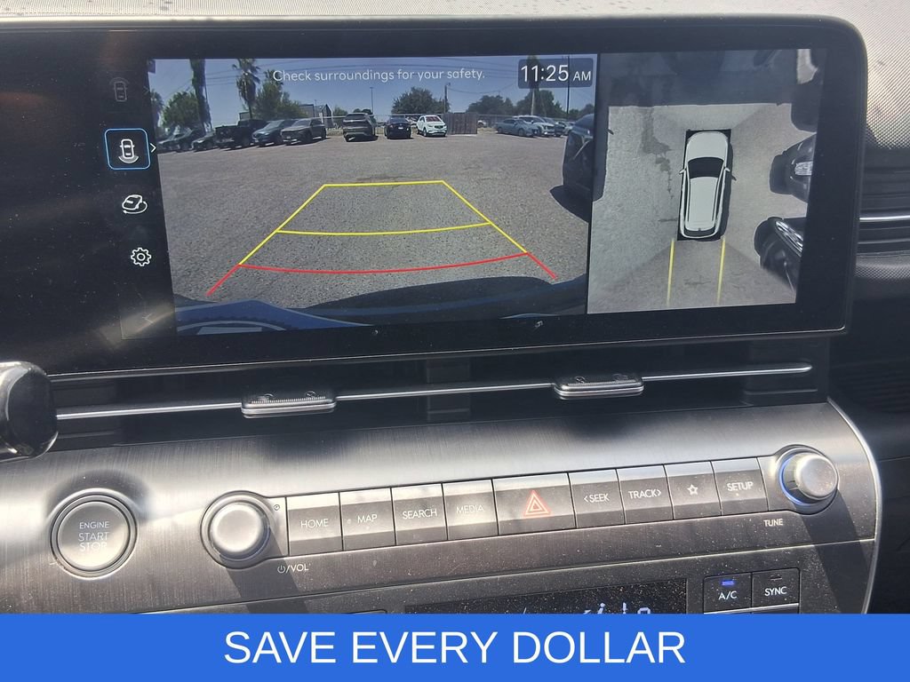 Used 2024 Hyundai Kona Limited AWD/4WD image 9