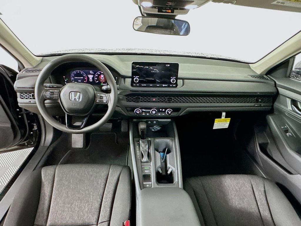 Certified 2025 Honda Accord LX video 3