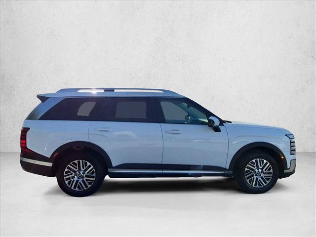 Used 2026 Hyundai Palisade SEL FWD image 4