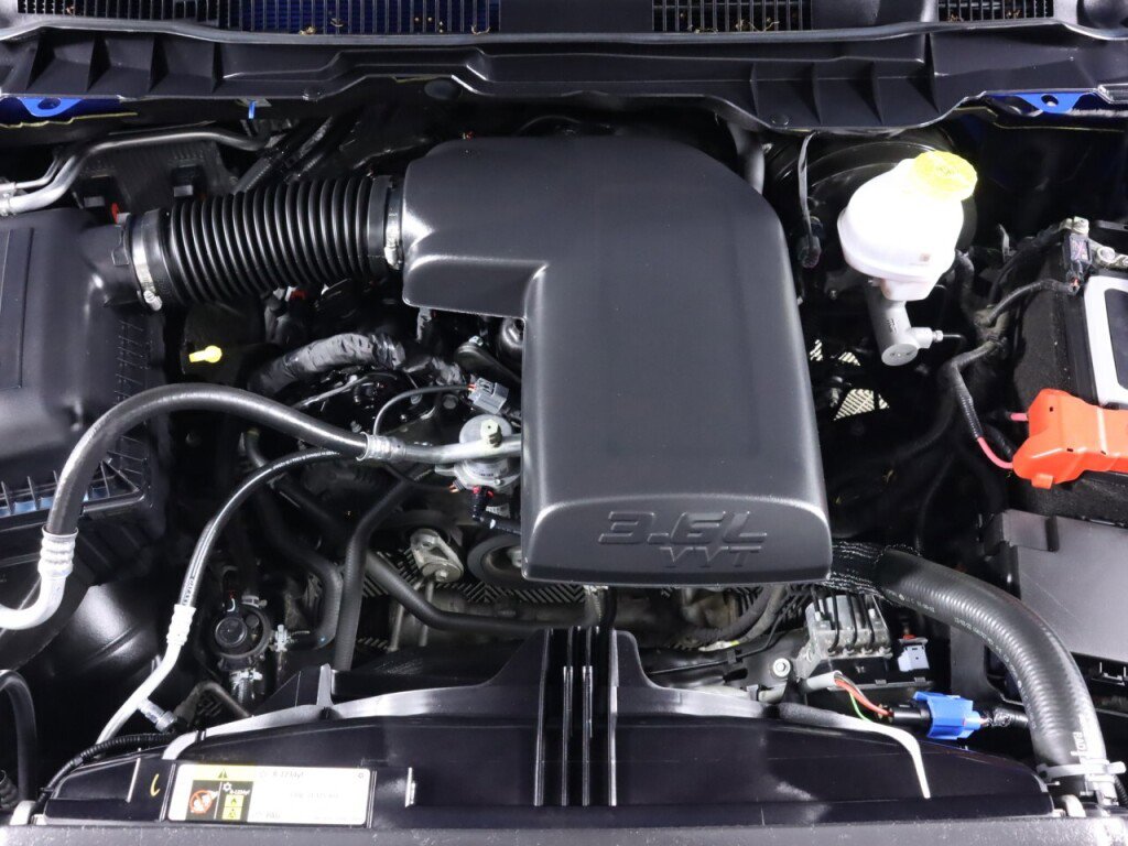 Used 2024 RAM 1500 Classic Warlock image 38