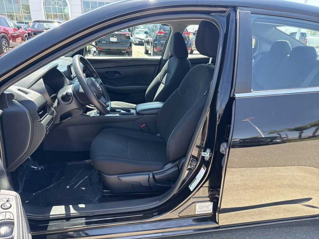 Used 2024 Nissan Sentra S FWD image 23