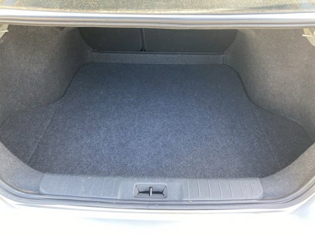 Used 2023 Nissan Sentra SV FWD image 7