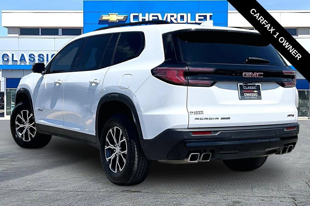Used 2025 GMC Acadia AT4 AWD/4WD image 3
